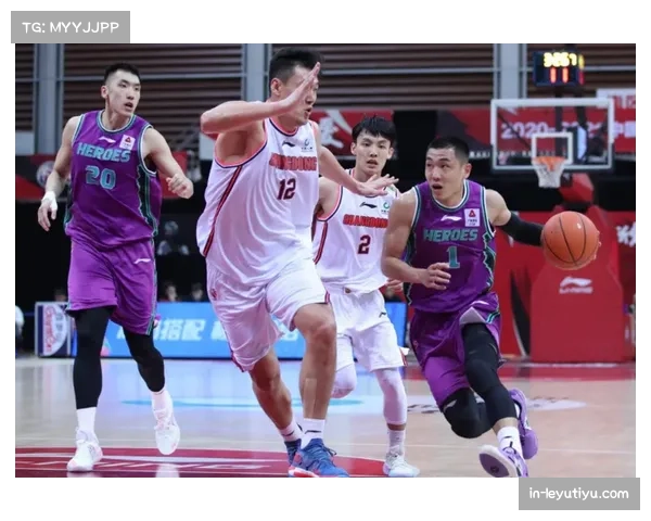 青岛内线防守漏洞明显 四连败暴露阵容结构问题